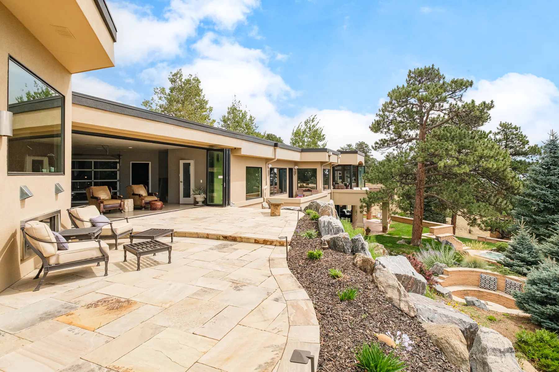 Genesee Home — Golden, Colorado